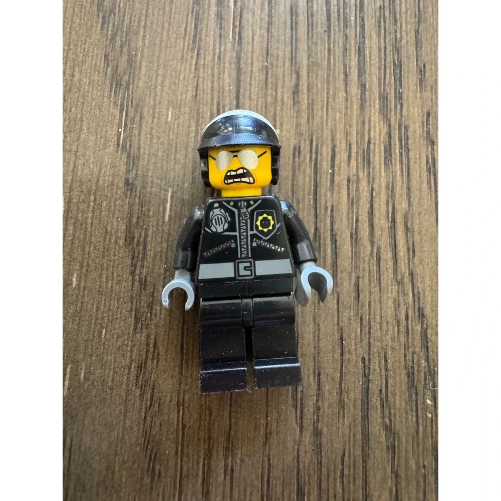Lego red blue